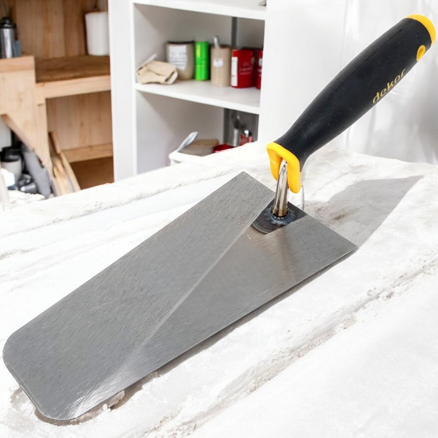 DEKOR Torino Style Plaster and Brick Trowel - 9" - Spring Steel